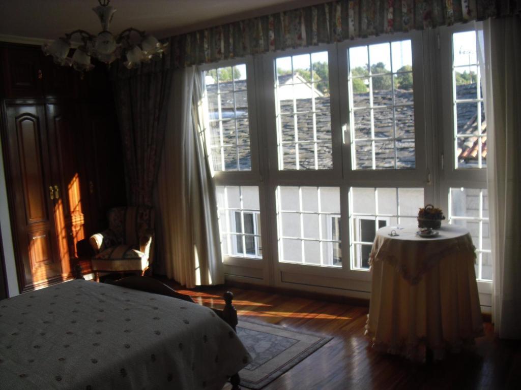 Hotel Pousada Vicente Risco Castro Caldelas Pokoj fotografie