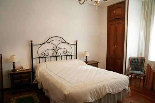 Hotel Pousada Vicente Risco Castro Caldelas Exteriér fotografie